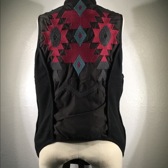 Biya by Johnny Was Zipper Elaile Vest in Wild West M NWT - Picture 3 of 4